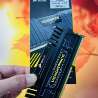 [HCM]RAM PC 4GB DDR3 - BUS 1600 CORSAIR  Vengeance (BẢO HÀNH 3 NĂM - 1 ĐỔI 1)